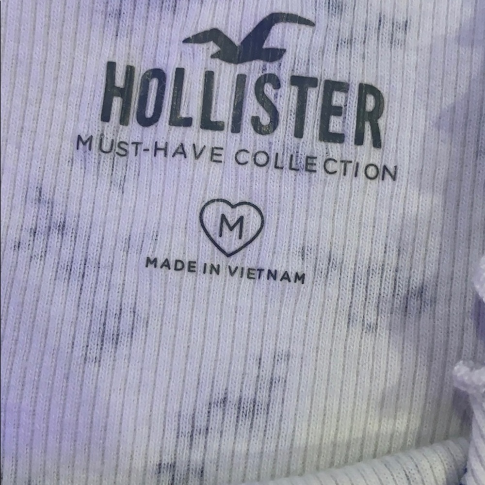 holister cropped tank top! - Picture 2 of 2